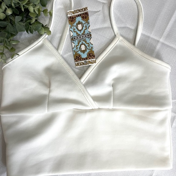 Boohoo Tops - BooHoo Bralet Scuba Plunge Cross white 4 V-neck